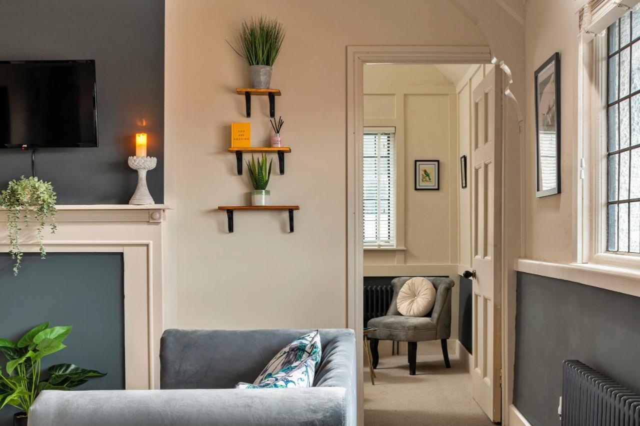 Finest Retreats - Sunnycroft Penthouse Lägenhet Llandrindod Wells Exteriör bild