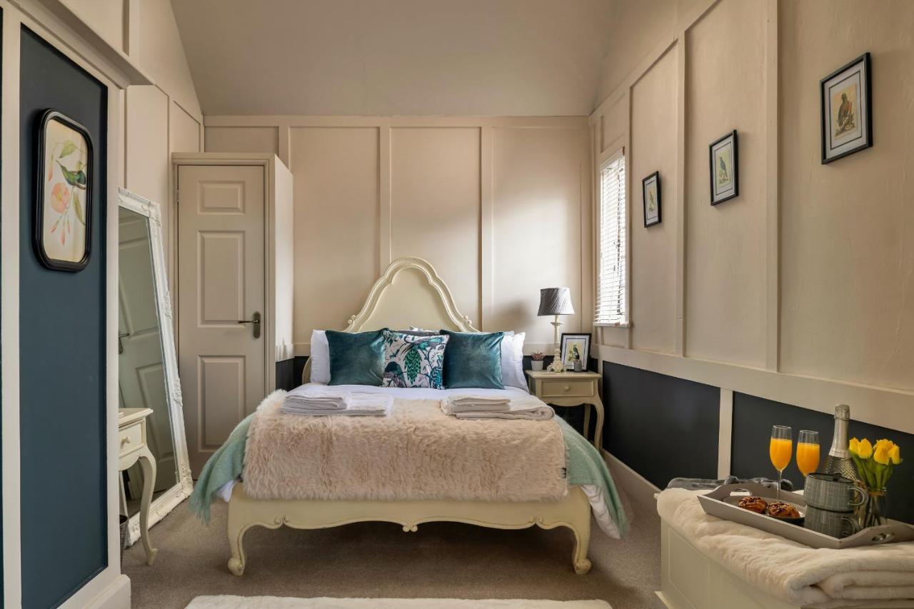 Finest Retreats - Sunnycroft Penthouse Lägenhet Llandrindod Wells Exteriör bild