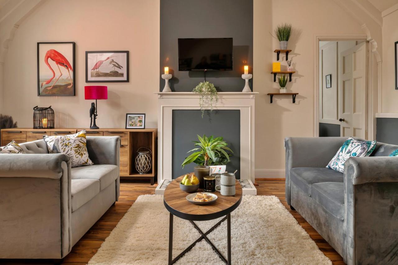 Finest Retreats - Sunnycroft Penthouse Lägenhet Llandrindod Wells Exteriör bild