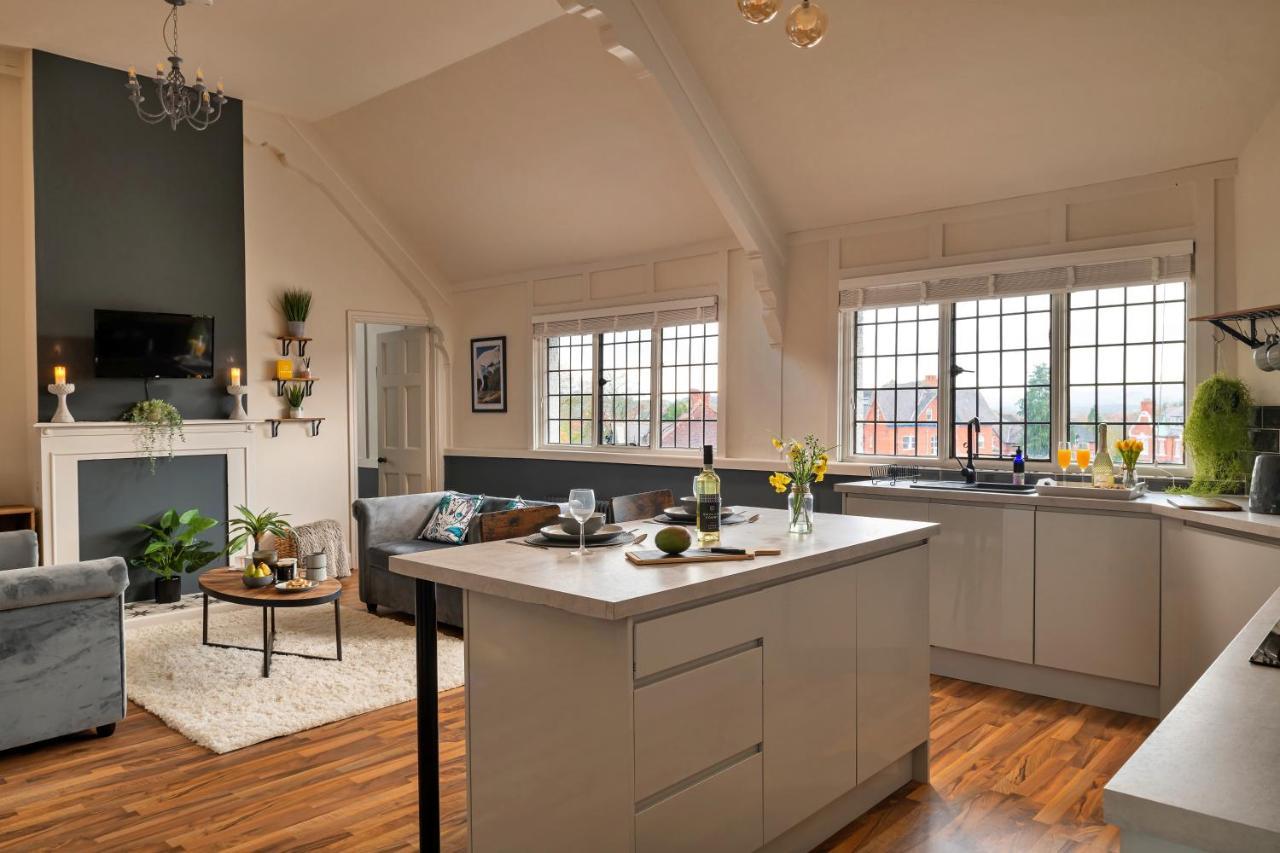 Finest Retreats - Sunnycroft Penthouse Lägenhet Llandrindod Wells Exteriör bild